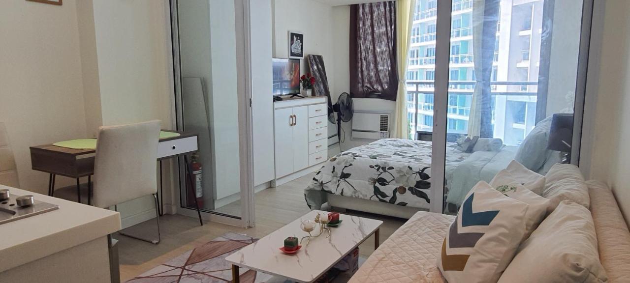 Jn Condotel The Azure Urban Resort Residences Paranaque City Luaran gambar